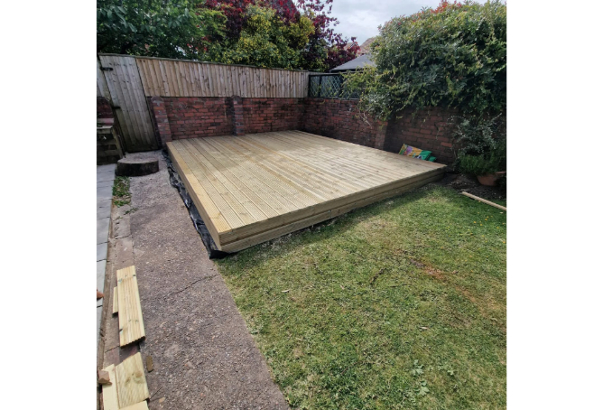Hardwood deck installation